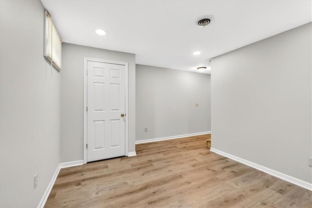 12907 Connell Street — photo 55
