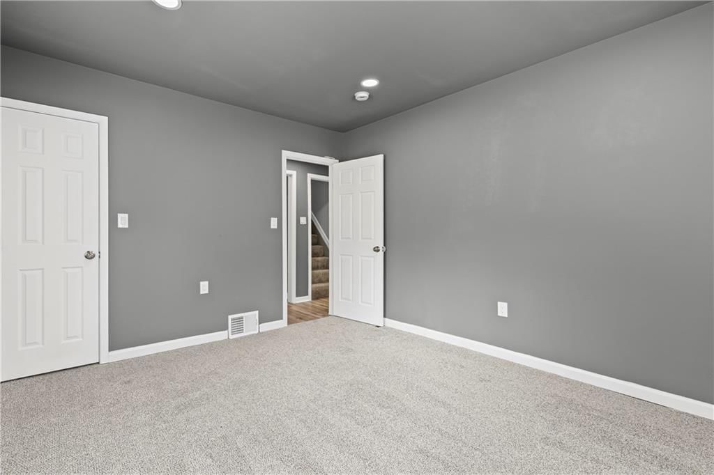 7334 Euclid Avenue — photo 14