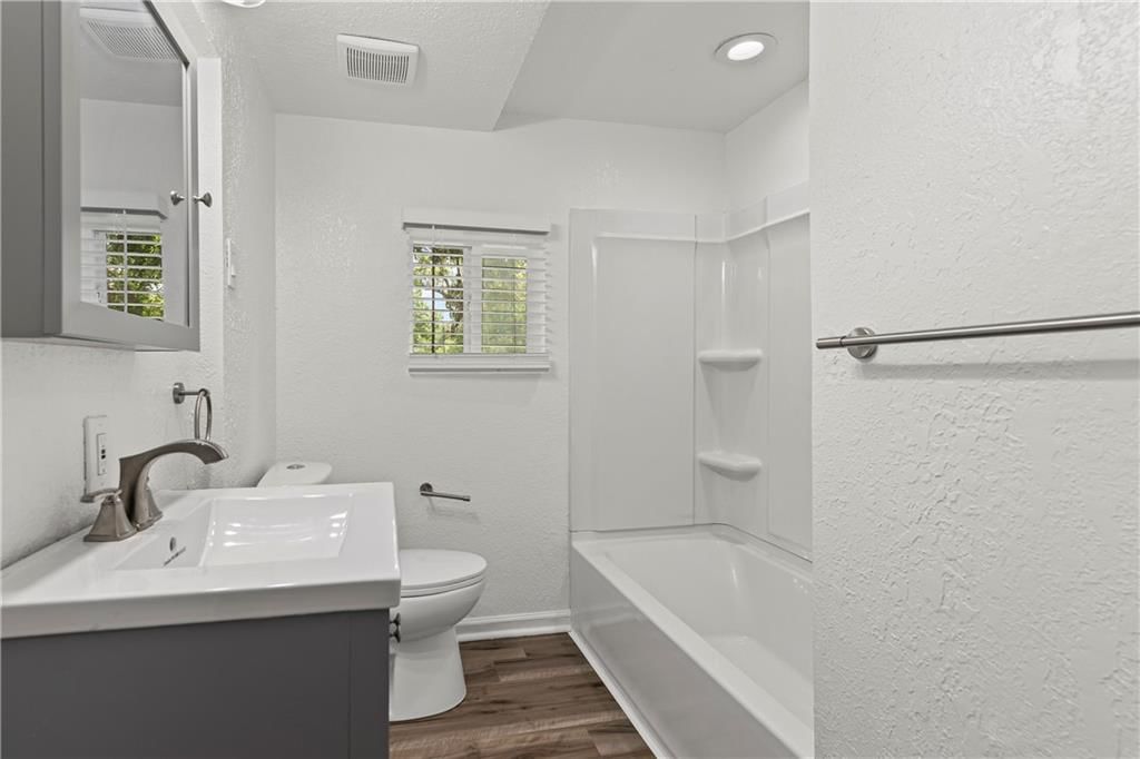 7334 Euclid Avenue — photo 15