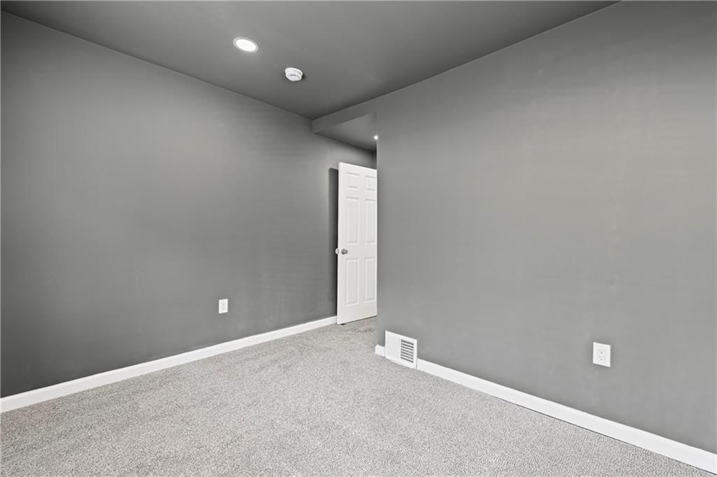 7334 Euclid Avenue — photo 17