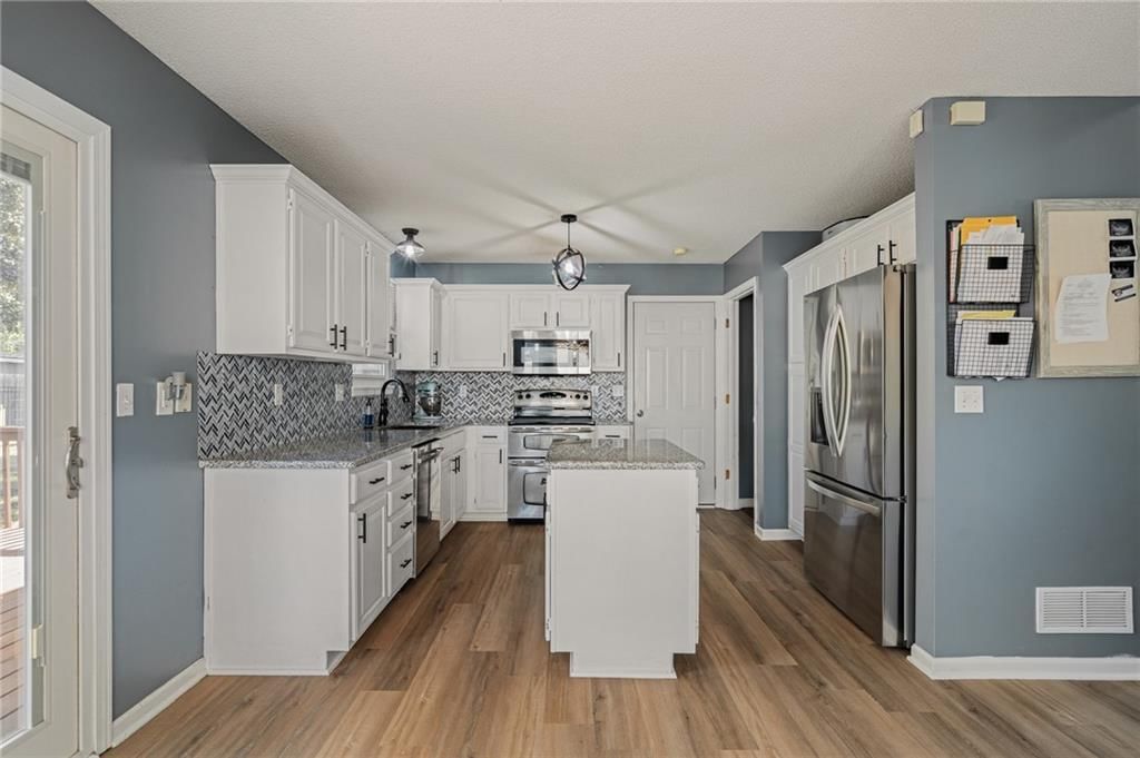 12525 S Lincoln Street — photo 7