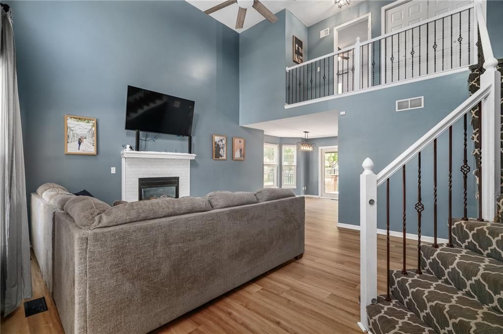 12525 S Lincoln Street — photo 16