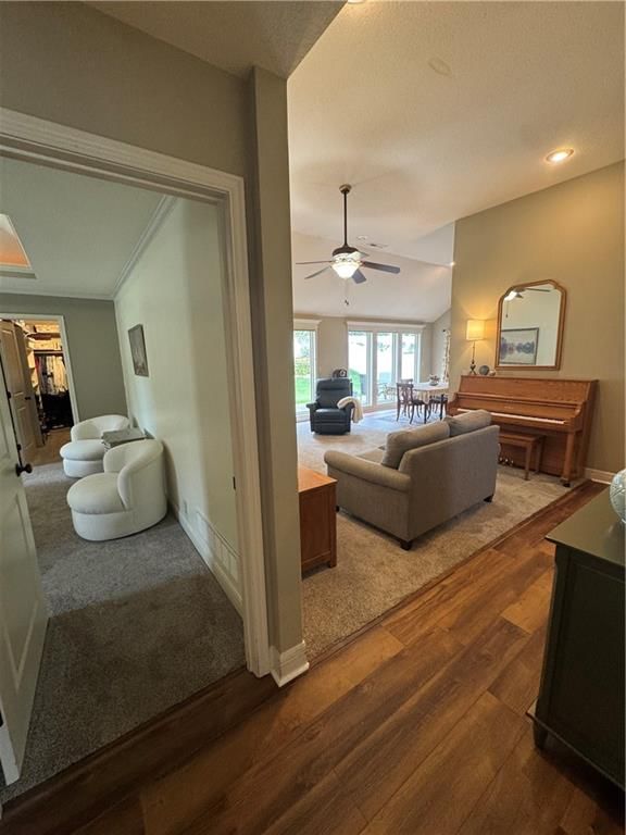 816 NW Cedar Lane — photo 11