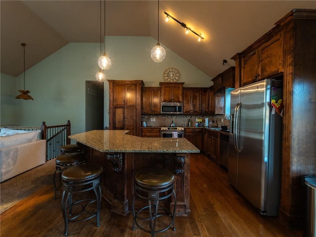 1112 Carlisle Drive — photo 8
