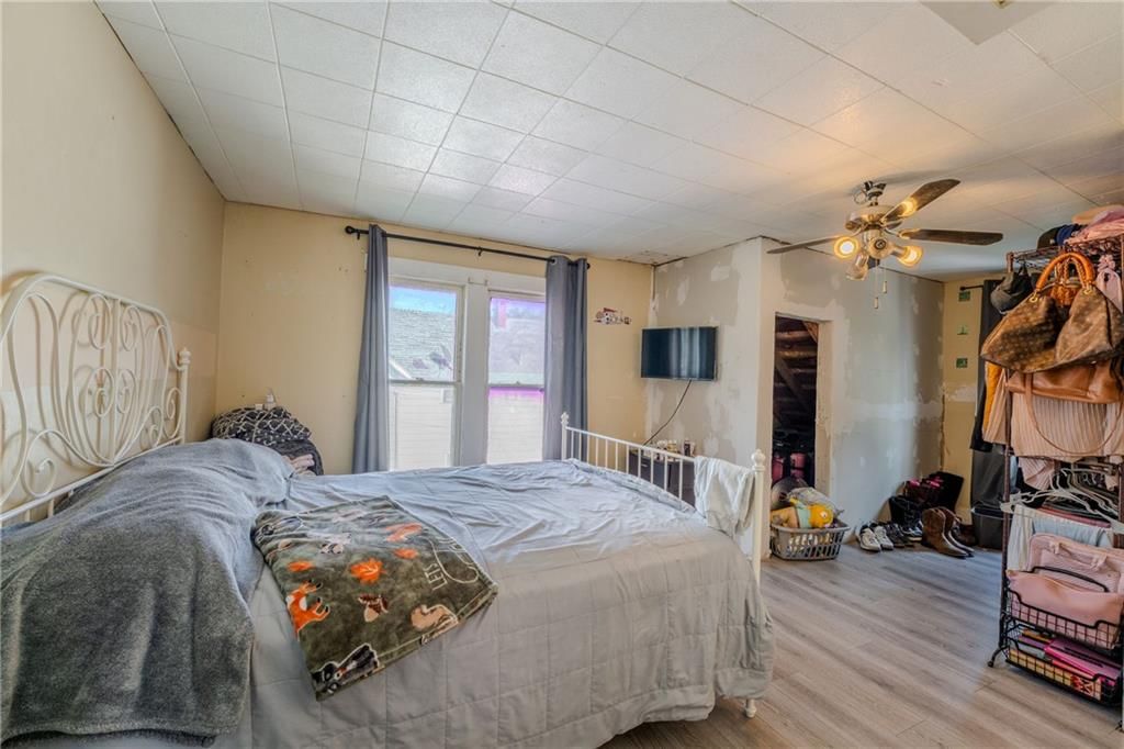 616 Adams Street — photo 10