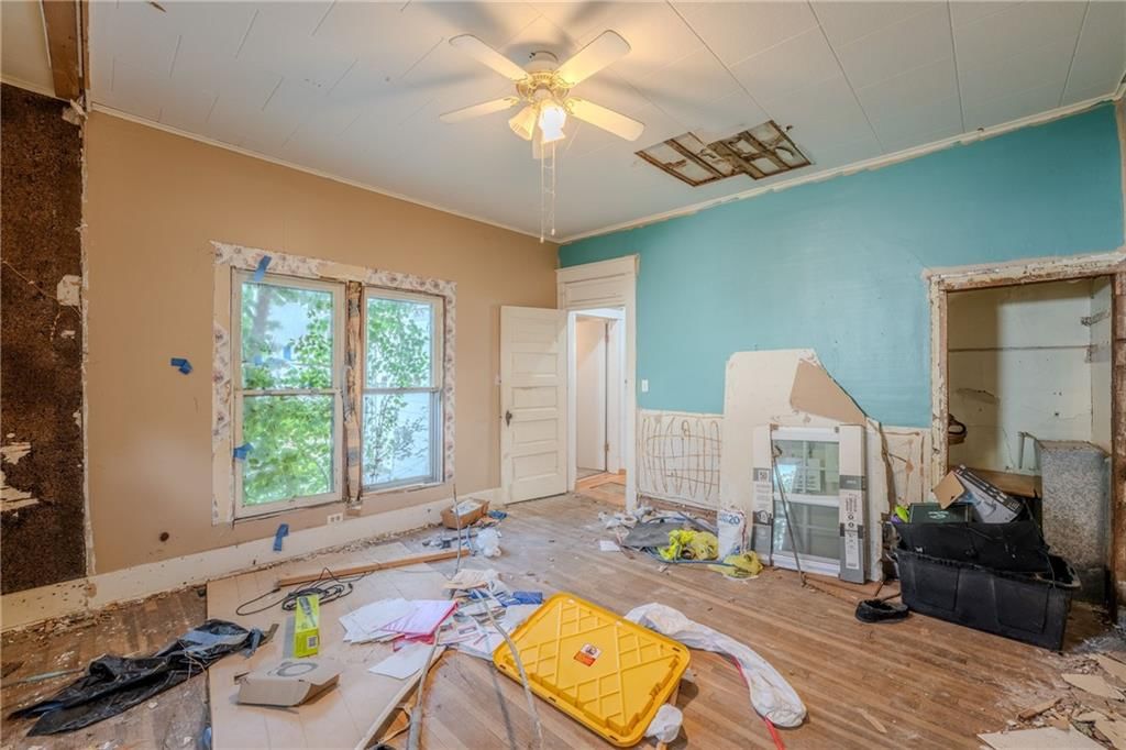 616 Adams Street — photo 20