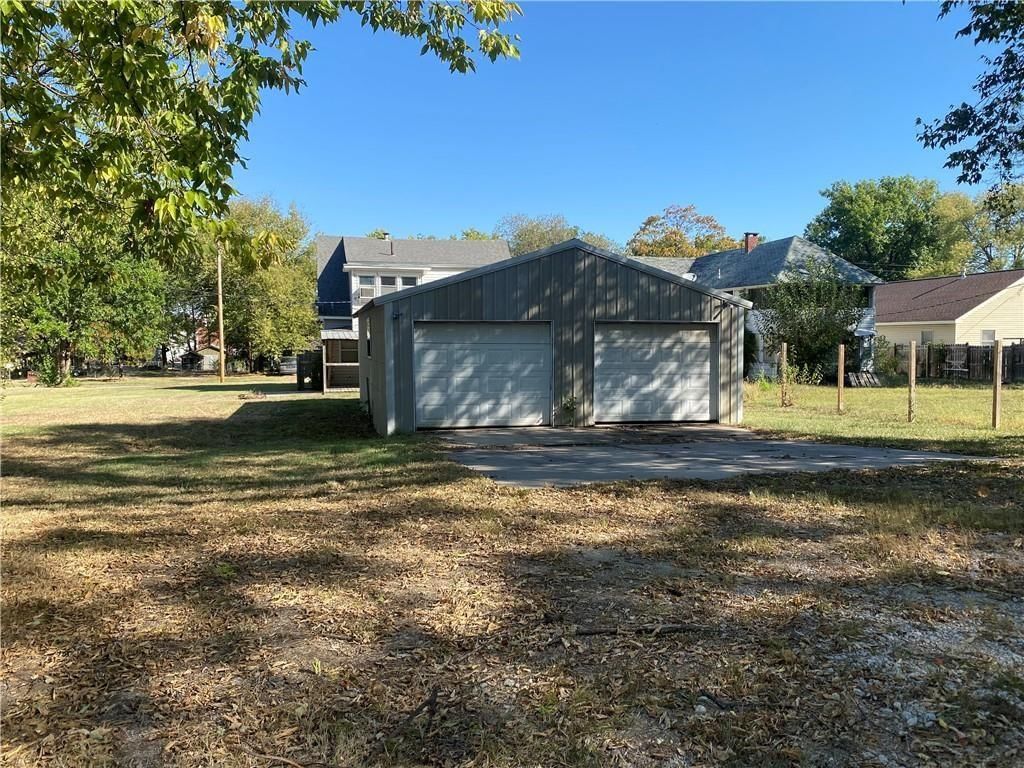 616 Adams Street — photo 24