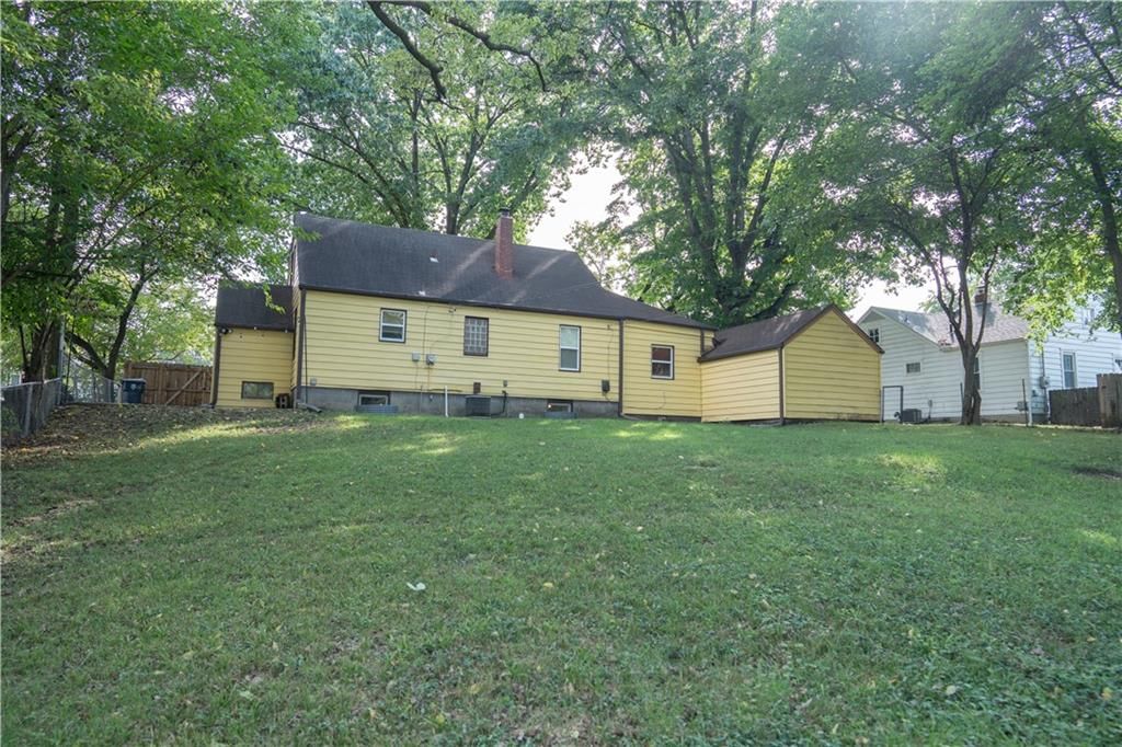 5116 NE 46th Street — photo 8