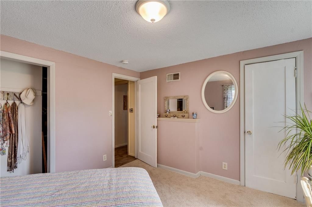 2802 NE 56th Terrace — photo 10