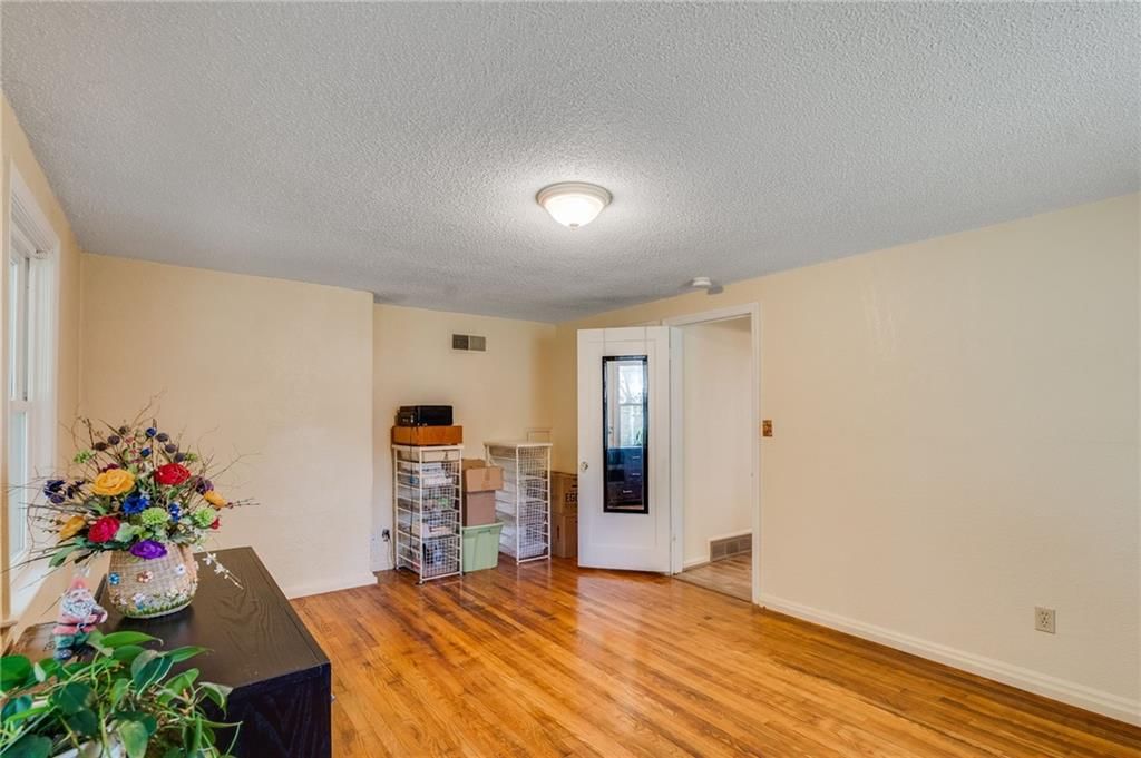 2802 NE 56th Terrace — photo 13