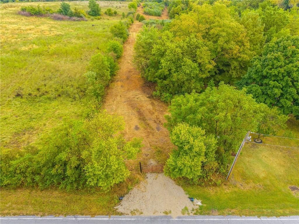8815 Nebo Hills Road — photo 3