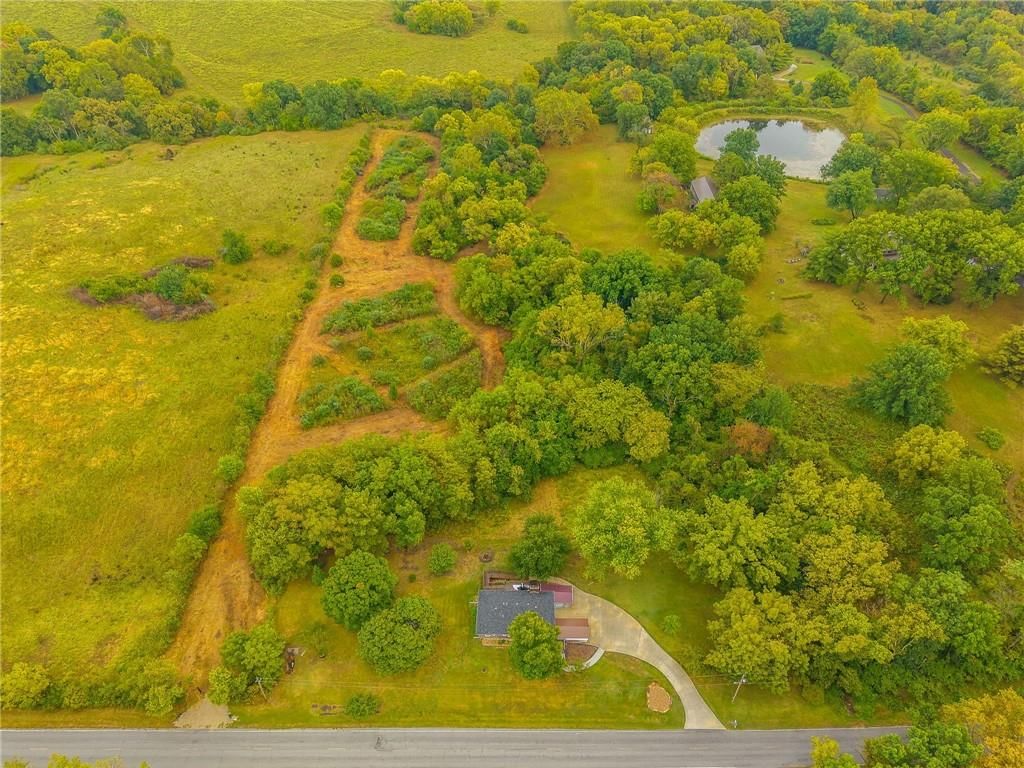 8815 Nebo Hills Road — photo 4