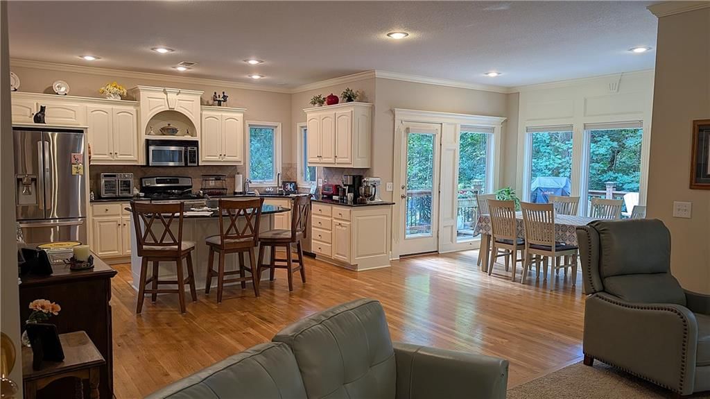 1575 Oakwood Lane — photo 6