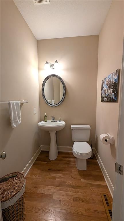 1575 Oakwood Lane — photo 9