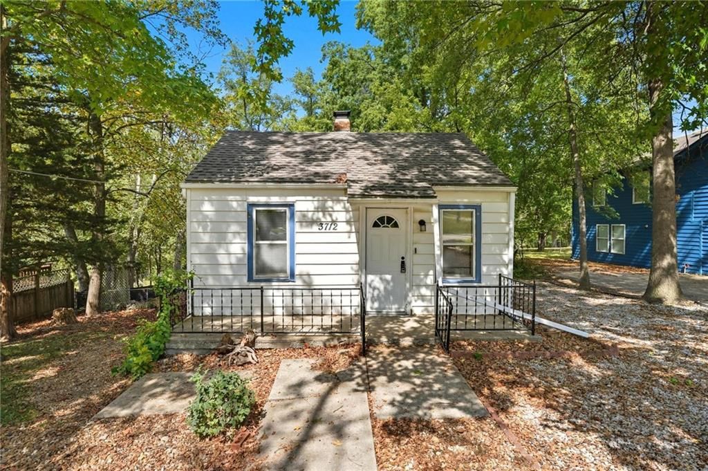3712 NE 57th Terrace, Gladstone, MO