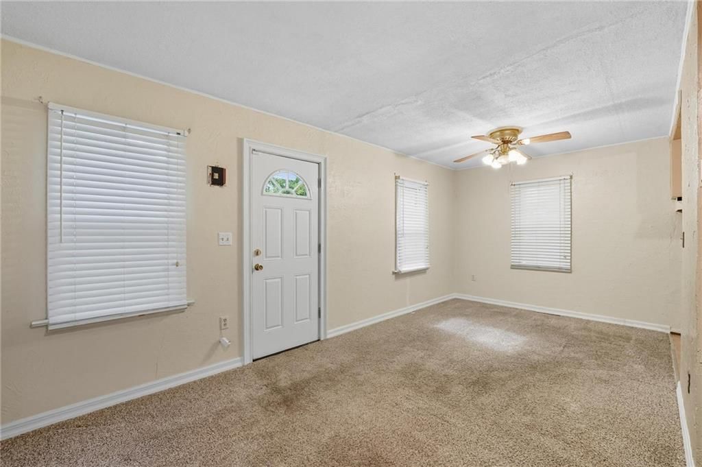 3712 NE 57th Terrace — photo 3