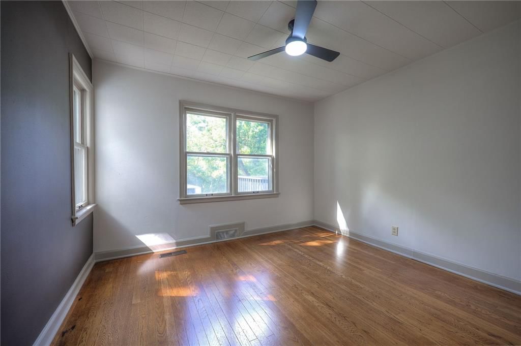 Photo 7 of 20 - 2918 N 51st Street