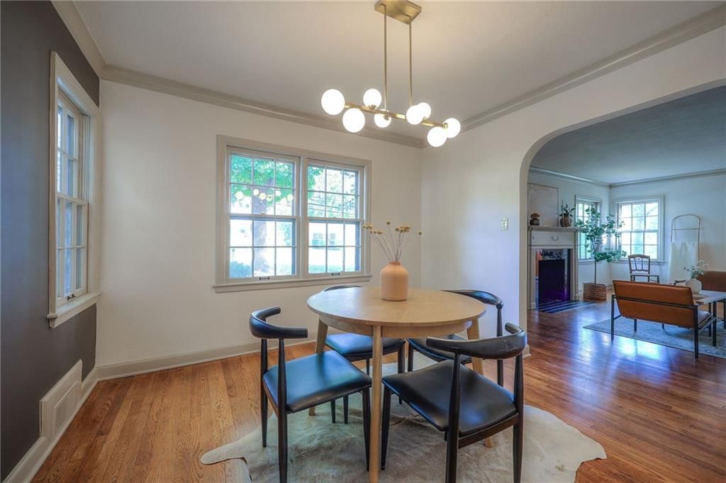 Photo 10 of 20 - 2918 N 51st Street