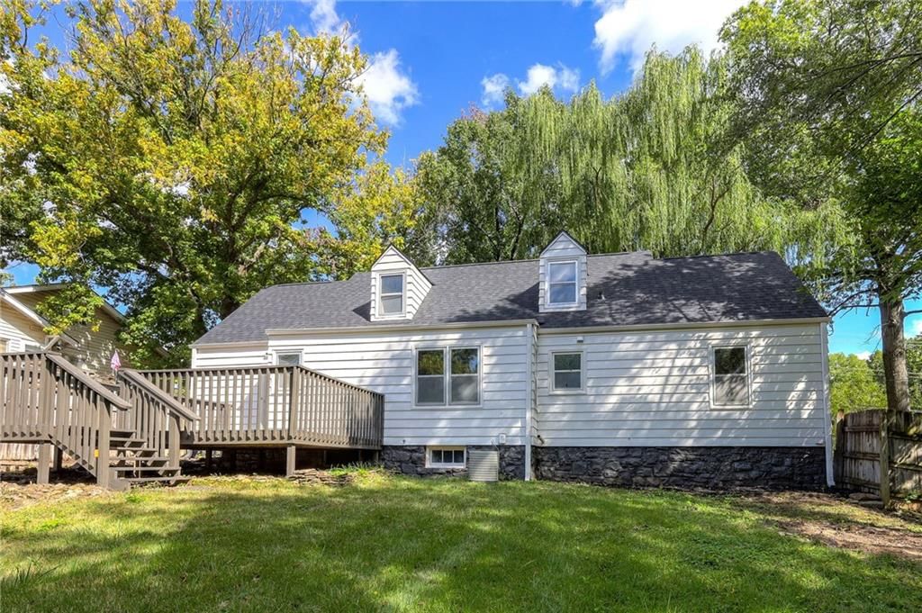 Photo 17 of 20 - 2918 N 51st Street