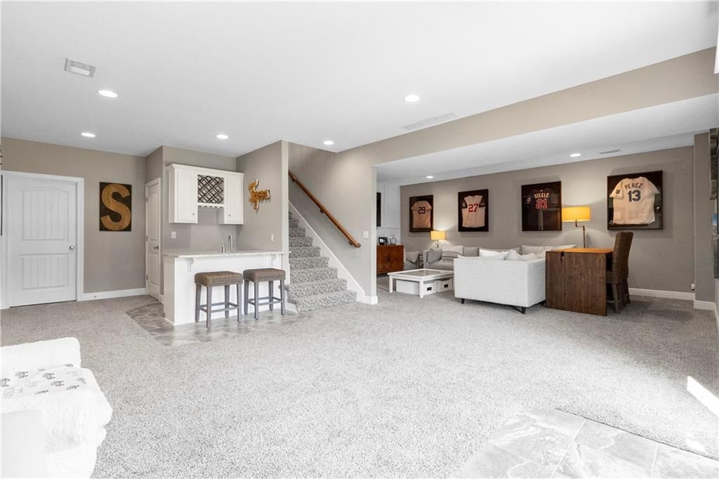 7445 NW Forest Lakes Drive — photo 29
