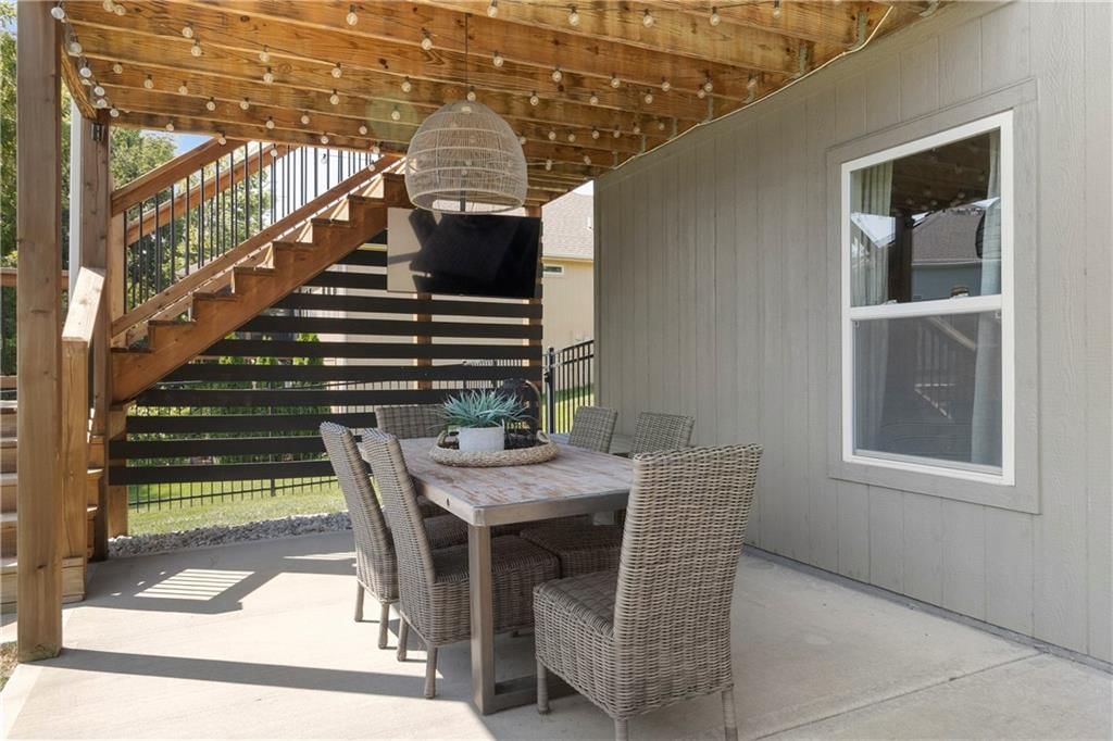 7445 NW Forest Lakes Drive — photo 39