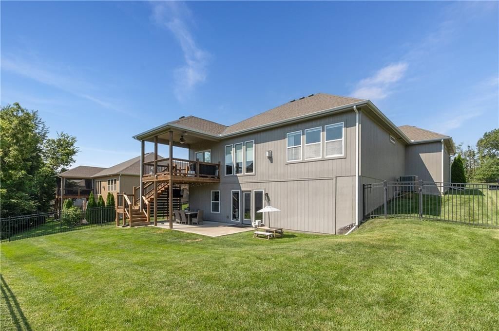 7445 NW Forest Lakes Drive — photo 42