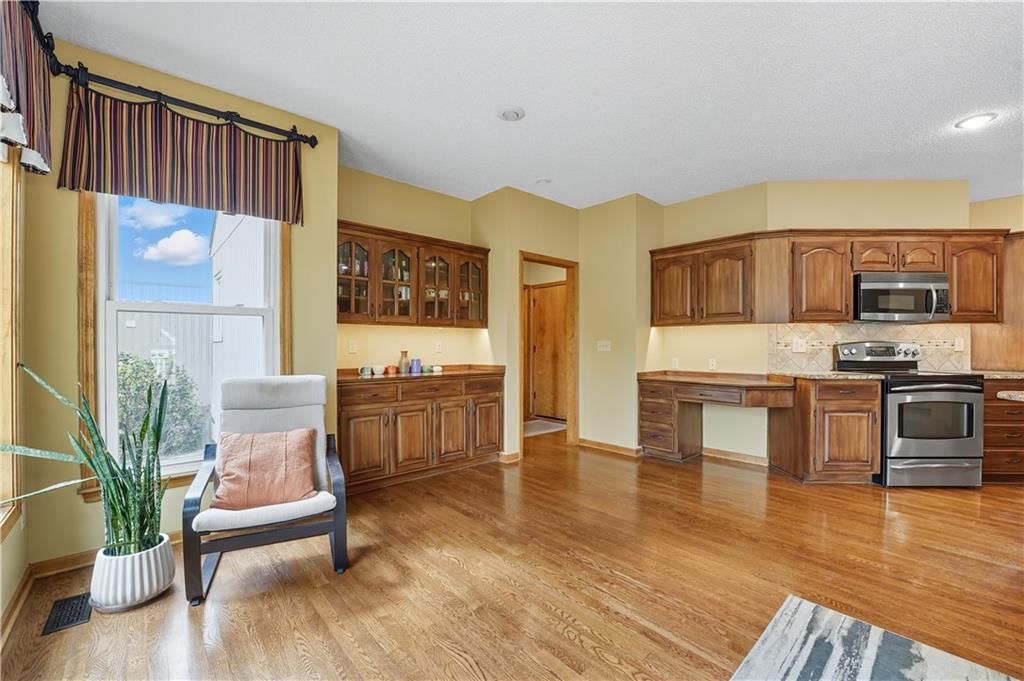 14611 S Acuff Lane — photo 16