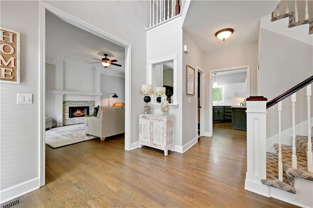 Photo 6 of 38 - 15809 Ash Lane