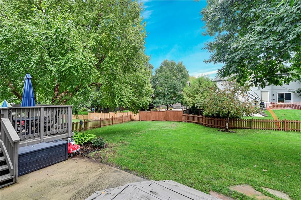 Photo 35 of 38 - 15809 Ash Lane