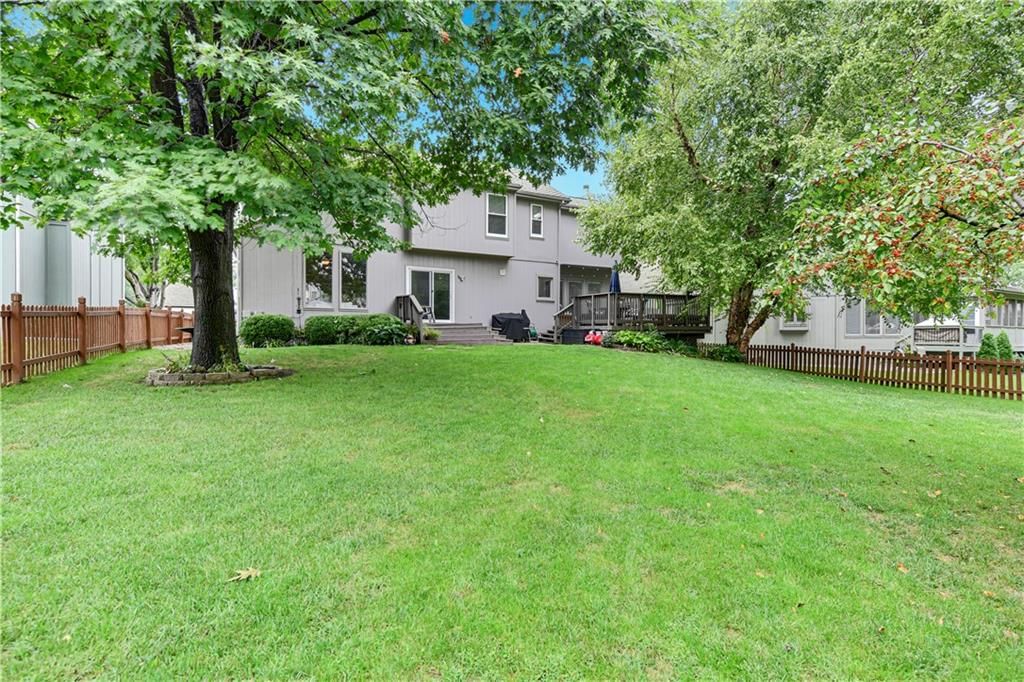 Photo 37 of 38 - 15809 Ash Lane