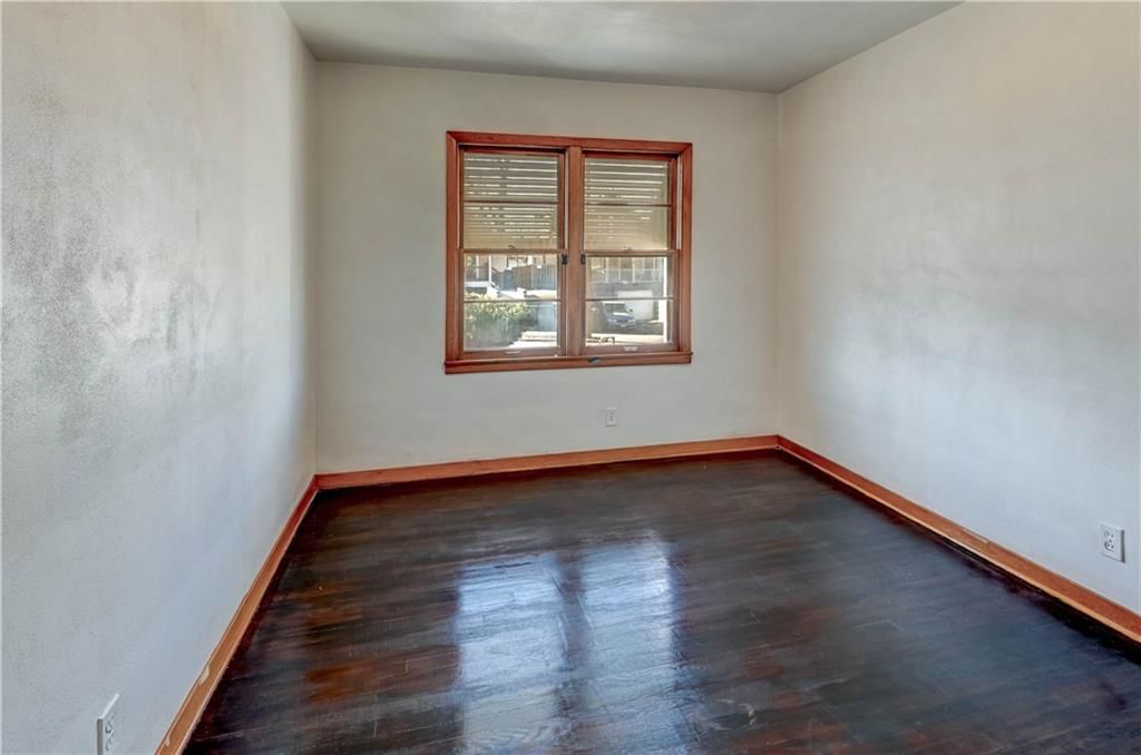 1217 Hardesty Avenue — photo 25