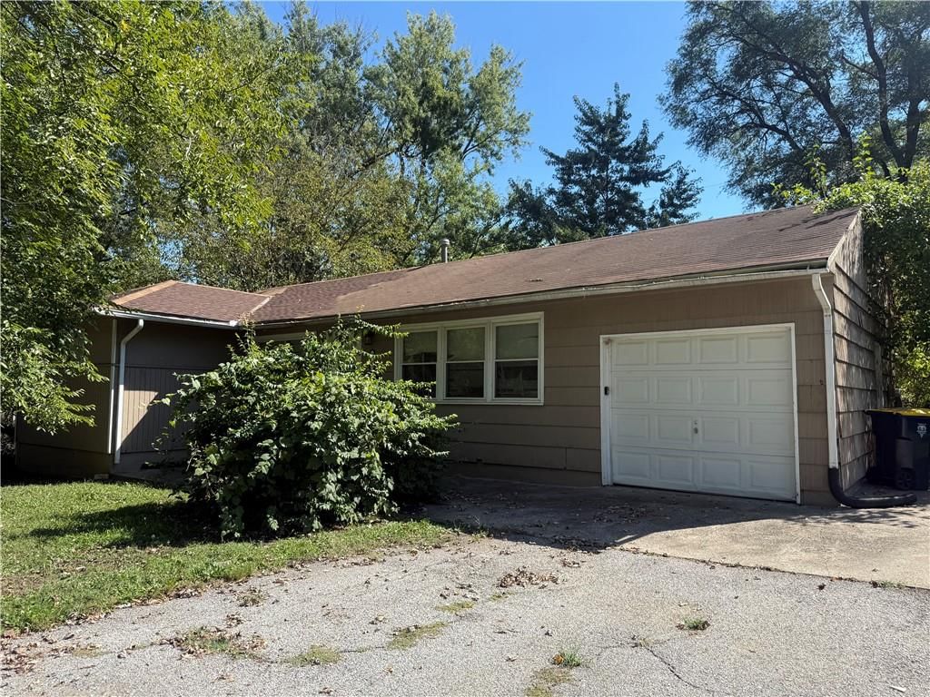 8605 E 114th Street — photo 13