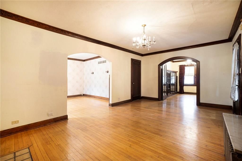 4950 E Blue Ridge Boulevard — photo 5