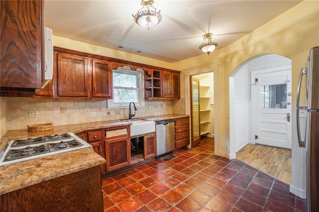 4950 E Blue Ridge Boulevard — photo 16