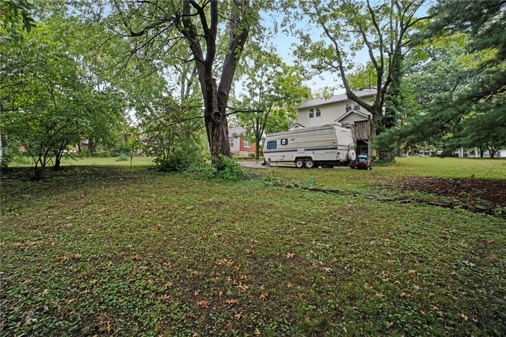 4950 E Blue Ridge Boulevard — photo 43