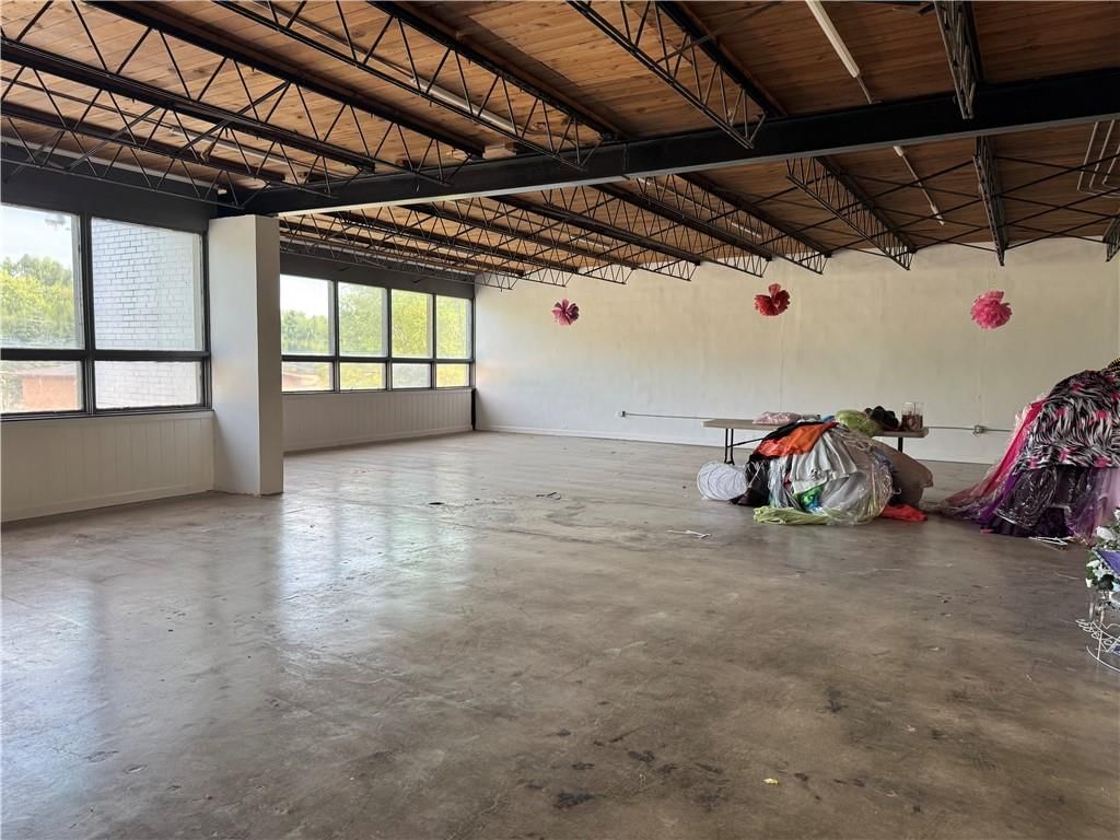 1645 Washington Boulevard — photo 4