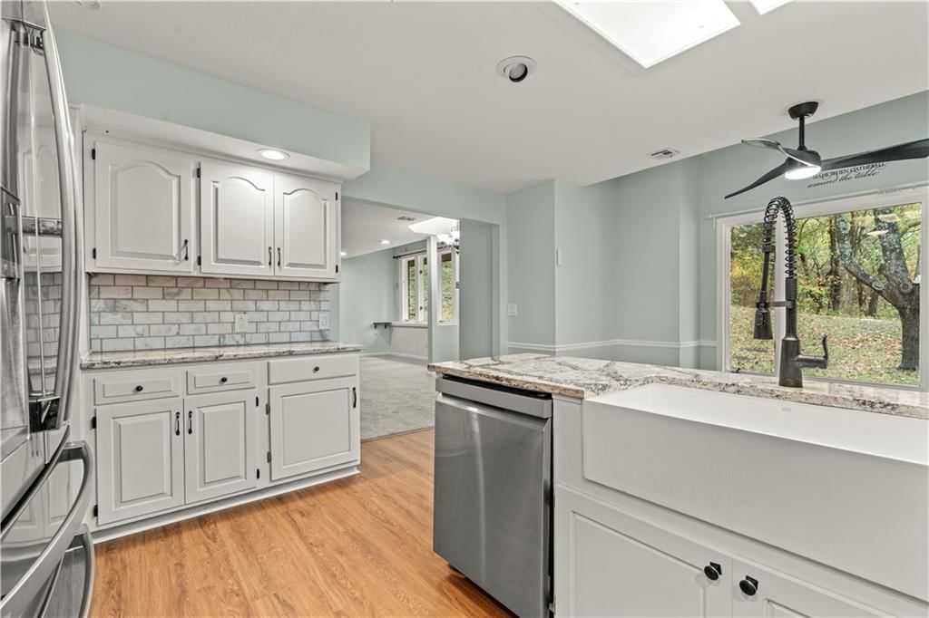 5880 CLARE Road — photo 15