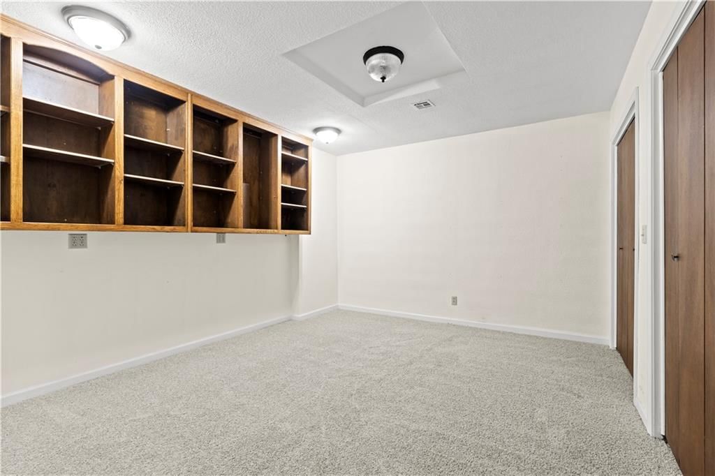 5880 CLARE Road — photo 30
