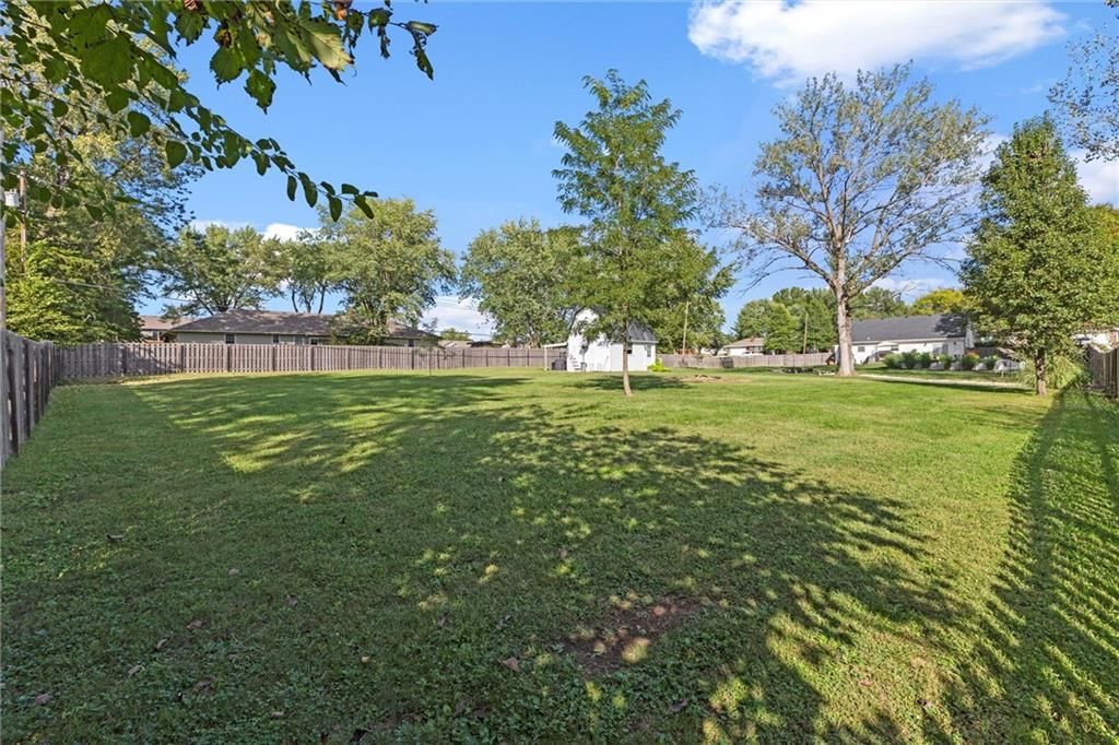 985 Harr-Grove Road — photo 32