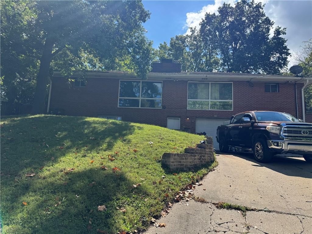9311 E 9th Street — photo 1