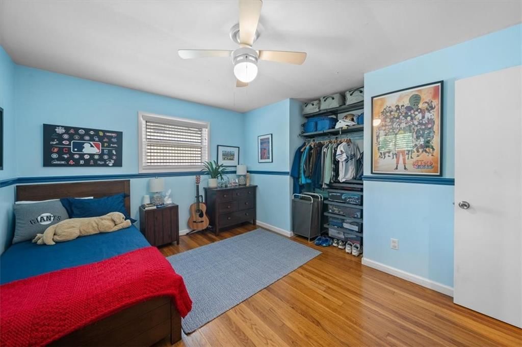 Photo 18 of 25 - 7725 Colonial Drive