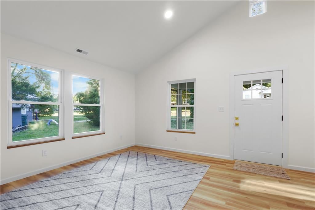 1117 Walnut Avenue — photo 6