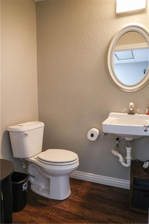 2401 S Tucker Street — photo 21
