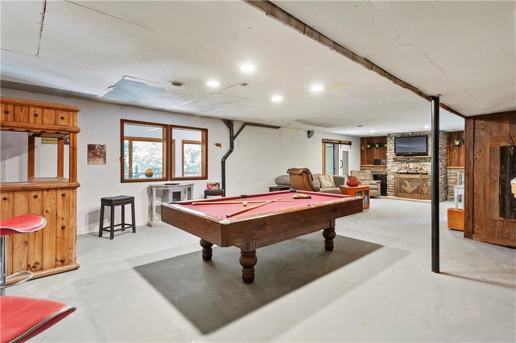 1216 Hampton Drive — photo 13