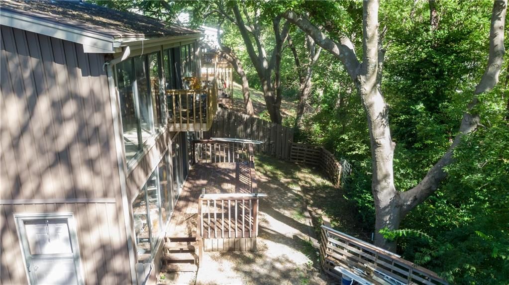 1216 Hampton Drive — photo 29