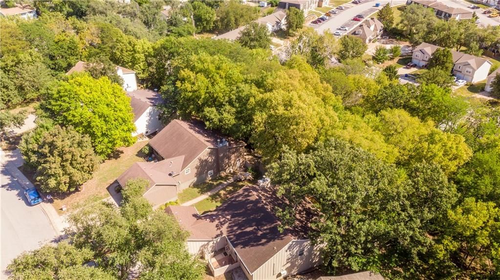 1216 Hampton Drive — photo 32
