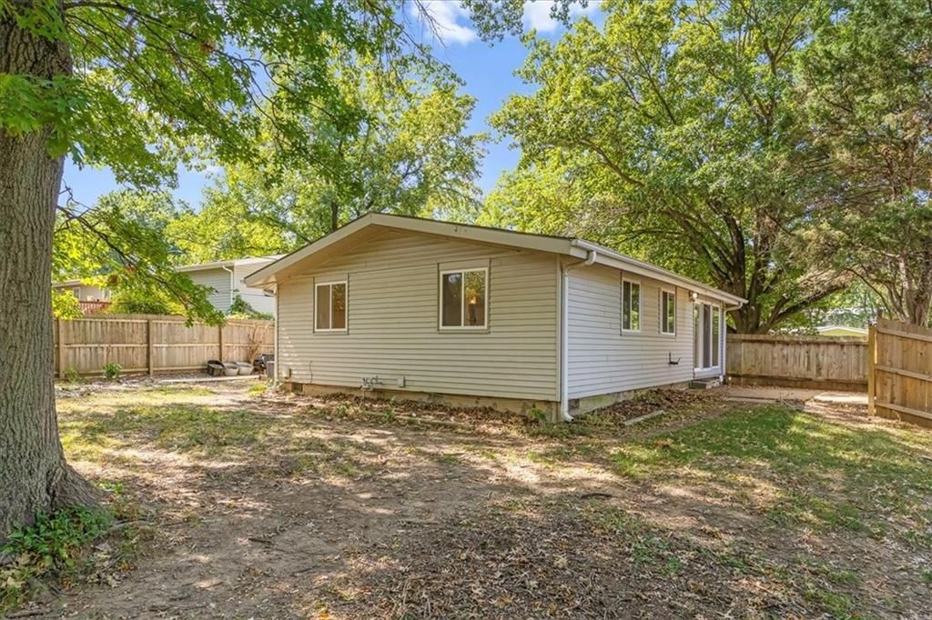 5705 N Woodland Avenue — photo 24