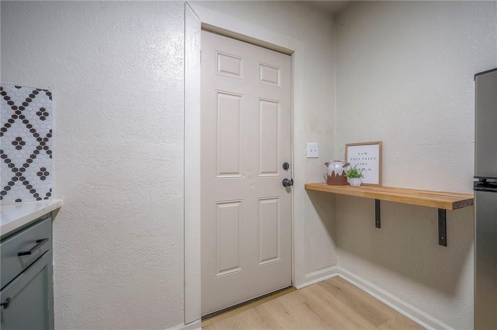 864 ORVILLE Avenue — photo 14