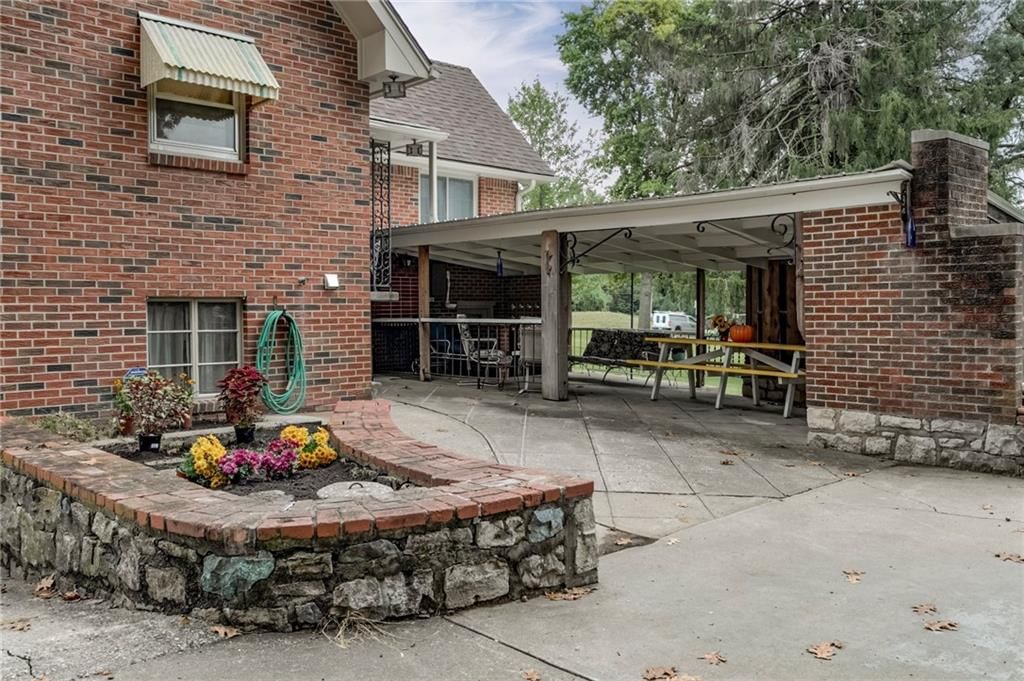Photo 5 of 36 - 226 N 78th Street