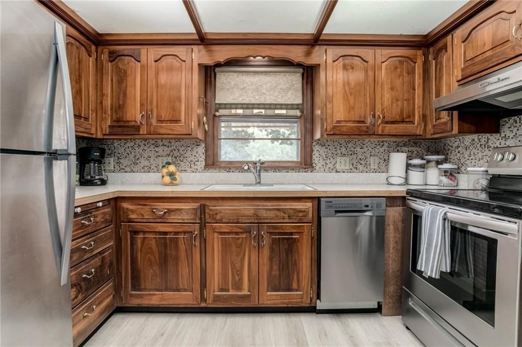 Photo 12 of 36 - 226 N 78th Street
